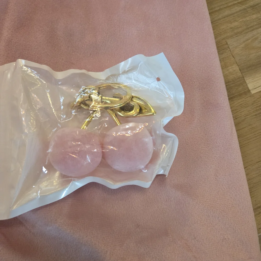 Stanley X LoveShackFancy. Like New With Extra Acxessories. Original Box And Bag - Picture 6 of 8